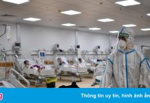 Bí thư TP.HCM: Chiến đấu để sớm ‘giải tán’ Bệnh viện Hồi sức Covid-19