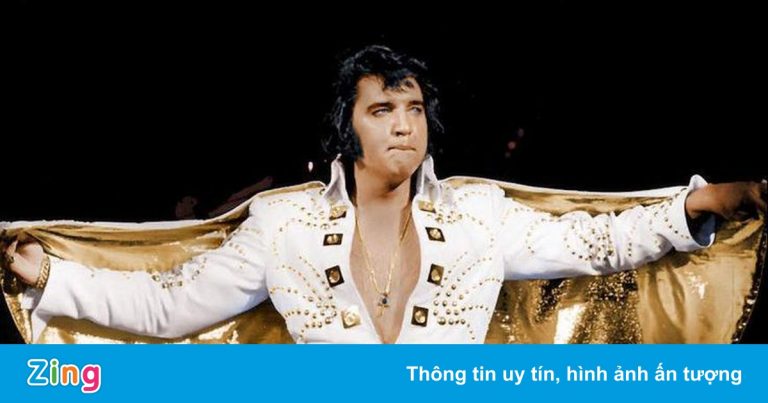 Trang phục của Elvis Presley được bán đấu giá triệu USD