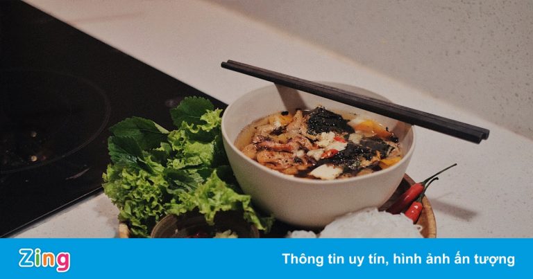 Công thức làm bún chả tại nhà trong giãn cách