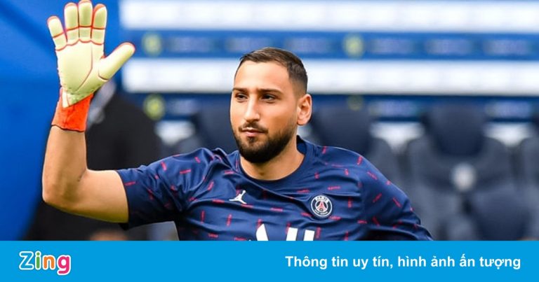 Cầu thủ hay nhất Euro 2020 ra mắt PSG Cầu thủ hay nhất Euro 2020 ra mắt PSG