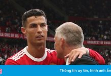 HLV Solskjaer lý giải màn tỏa sáng của Ronaldo