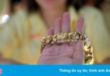 Vàng PNJ lỗ tháng thứ 2 liên tiếp