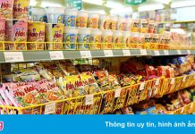 Tái phạm Chỉ thị 16, 2 chủ tiệm tạp hóa bị phạt 30 triệu đồng