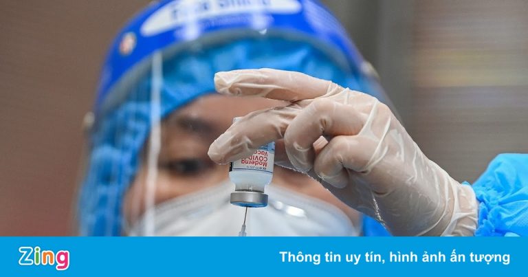 Thai phụ có được tiêm kết hợp vaccine Covid-19?