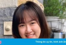 Ba học sinh cùng lớp là thủ khoa đầu vào của ĐH Ngoại thương