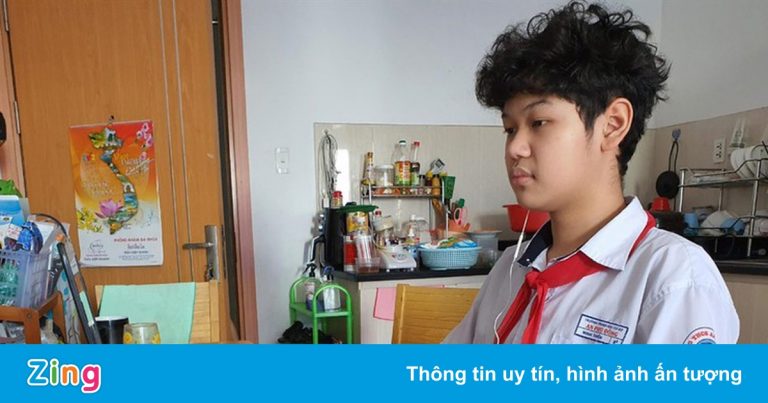 Học sinh TP.HCM tiếp tục học trực tuyến sau ngày 30/9