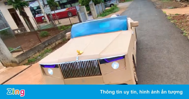 Rolls-Royce làm từ bìa carton của bạn trẻ Việt lên báo nước ngoài Rolls-Royce làm từ bìa carton của bạn trẻ Việt lên báo nước ngoài