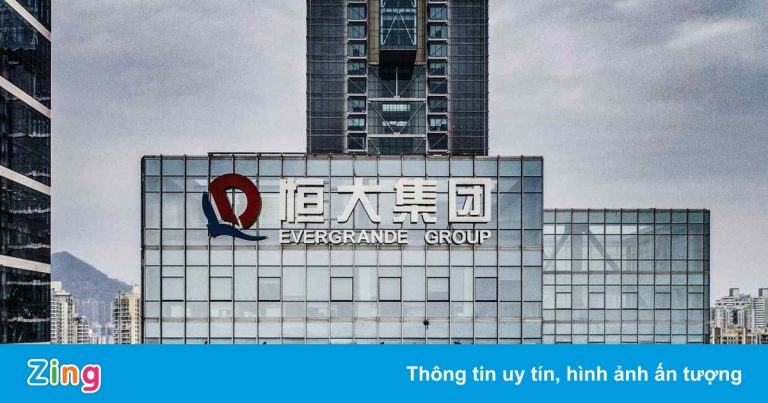 Bom nợ China Evergrande giáng thêm đòn vào nền kinh tế Trung Quốc Bom nợ China Evergrande giáng thêm đòn vào nền kinh tế Trung Quốc