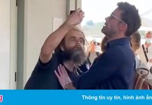 Ben Affleck và Jennifer Lopez bị quấy rầy trên phố