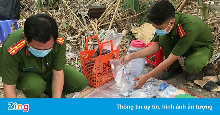 17 người đánh bạc bị cảnh sát bắt quả tang 17 người đánh bạc bị cảnh sát bắt quả tang