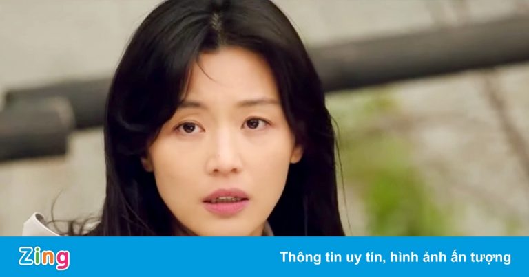 Tạo hình Jun Ji Hyun trong phim đóng với Joo Ji Hoon