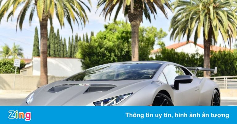 Lamborghini Huracan STO được rao bán với giá hơn nửa triệu USD