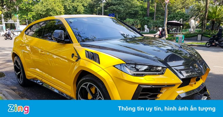 Lamborghini Urus với gói độ thân rộng Mansory Venatus tại Việt Nam Lamborghini Urus với gói độ thân rộng Mansory Venatus tại Việt Nam