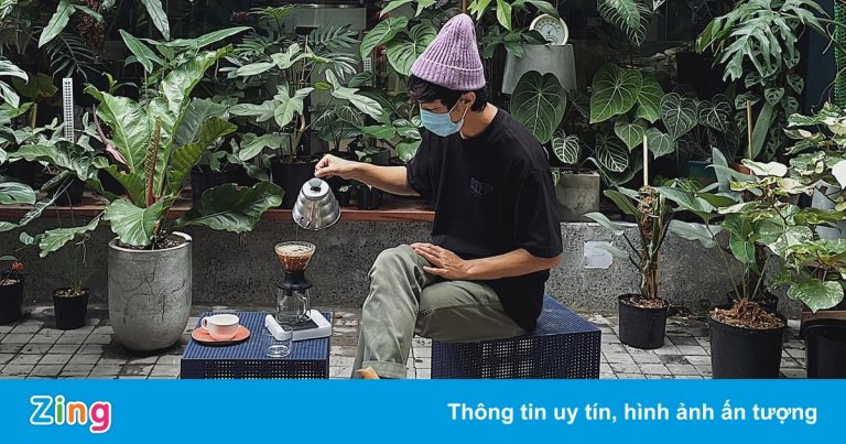 Người trẻ ở TP.HCM: ‘Tôi tập kinh doanh khi mất việc’