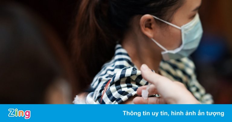 Sở Y tế TP.HCM nói về vaccine mũi 2 cho người đã tiêm Moderna Sở Y tế TP.HCM nói về vaccine mũi 2 cho người đã tiêm Moderna