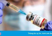Vaccine đã ngăn chặn hơn 100.000 cái chết vì Covid-19 ở Anh
