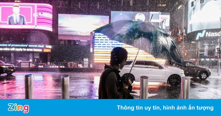 ‘Thành phố không ngủ’ hồi phục hậu siêu bão Ida