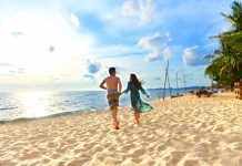 Du khách Việt Nam mong chờ ưu đãi, combo khuyến mãi sau dịch Covid-19 Du khách Việt Nam mong chờ ưu đãi, combo khuyến mãi sau dịch Covid-19 - Ảnh 1.