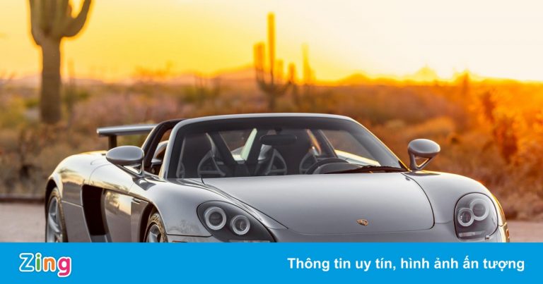 Porsche Carrera GT hàng hiếm được bán đấu giá lên đến 1 triệu USD