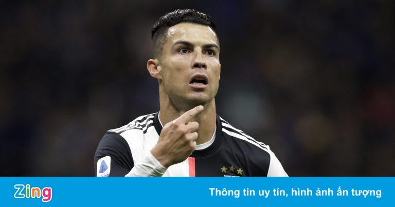 Ronaldo bị huyền thoại Juventus chỉ trích