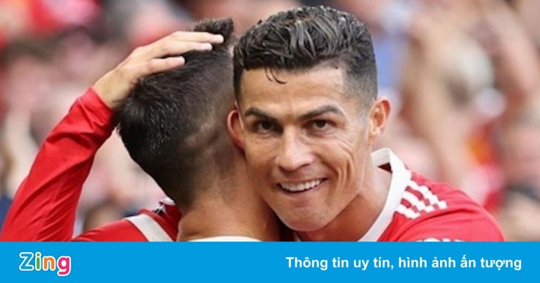 Hàng công Man United phải hy sinh để Ronaldo tỏa sáng