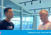 Ronaldo có mặt ở đại bản doanh MU