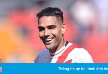 Falcao ghi bàn trận thứ 3 liên tiếp