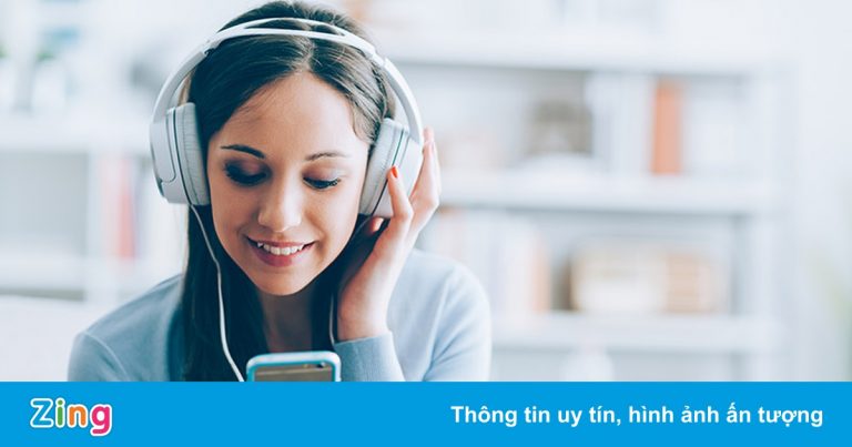 Mở lòng với sách nói và sách điện tử trong mùa dịch