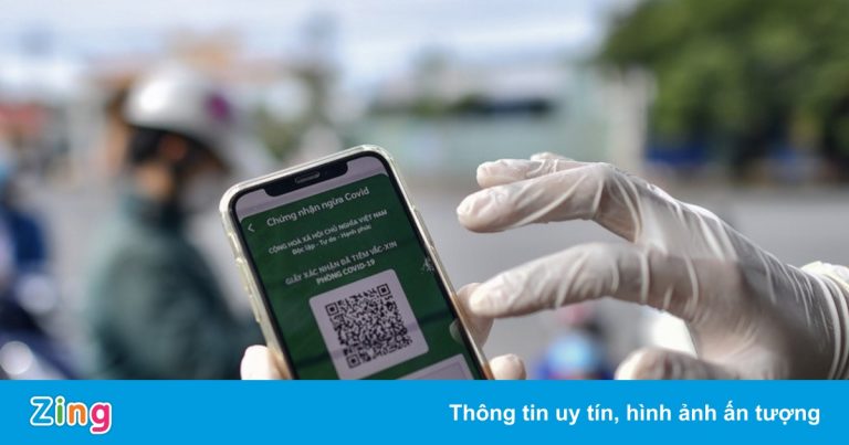 Người dân TP.HCM dùng app, không cần giấy đi đường từ 1/10