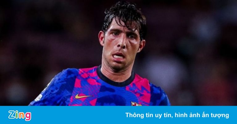 Sao Barca khóc vì bị người hâm mộ la ó