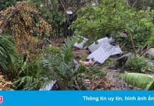 Lốc xoáy làm tốc mái 36 căn nhà ở Quảng Ngãi