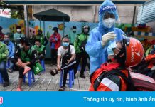 TP.HCM giải thích việc cho phép doanh nghiệp tự xét nghiệm shipper