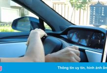 Trải nghiệm lái kỳ lạ với vô-lăng hình chữ nhật trên xe Tesla