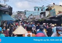 Chợ ở Phú Quốc đông đúc ngày đầu nới lỏng giãn cách