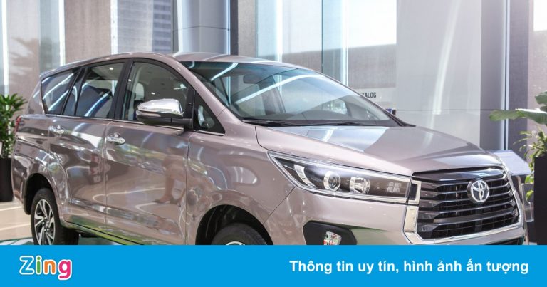 Toyota Innova và Suzuki Ertiga bán không quá 10 xe trong tháng 8