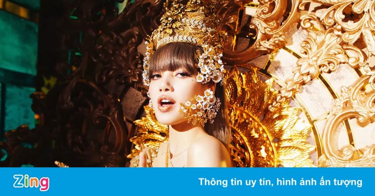 Nghệ thuật làm móng trong MV mới của Lisa