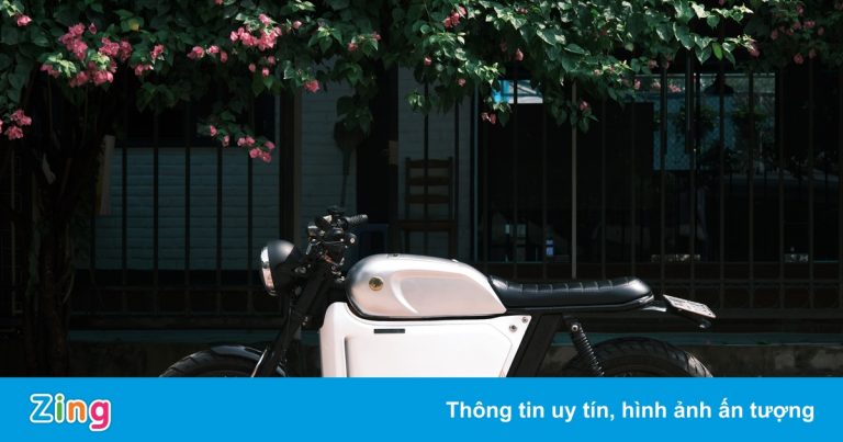 Xe máy điện Dat Bike độ phong cách tracker