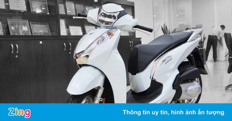 Tôi có nên mua Honda SH 300i nhập Italy giá 200 triệu?