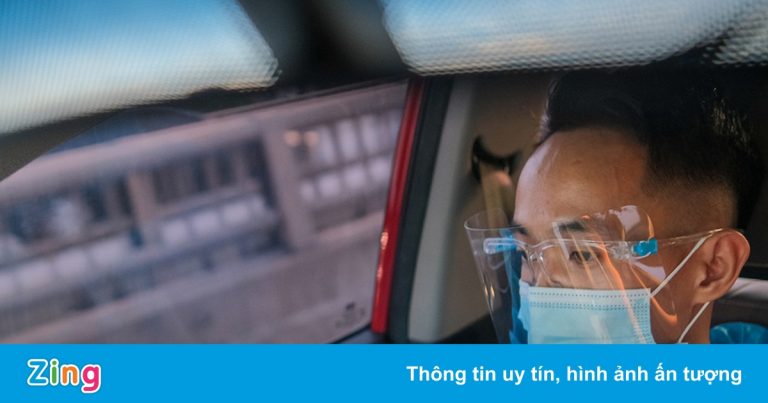 Chàng trai 9X chở bệnh nhân miễn phí thời dịch