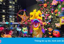 Tiệc Trung thu giãn cách tại Vinhomes Central Park