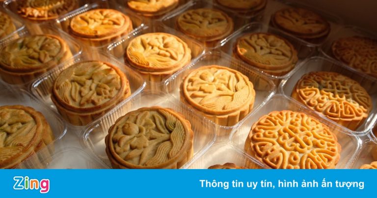 Bánh Trung thu handmade chật vật xoay xở trong dịch ở Hà Nội