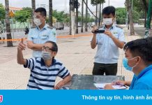 Cư dân phản ánh nhóm người tụ tập hút thuốc ở chung cư quận 7