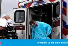 Hai bức tranh đối lập tại Mỹ giữa làn sóng Covid-19 thứ tư