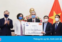 Việt Nam tiếp nhận 1,5 triệu liều vaccine Covid-19 từ Pháp và Italy