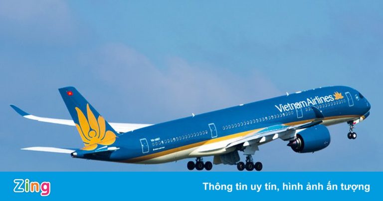 Cổ phiếu Vietnam Airlines lên cao nhất một năm