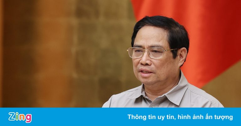 Thủ tướng: Chuyển từ ‘Zero Covid’ sang thích ứng, kiểm soát dịch Thủ tướng: Chuyển từ ‘Zero Covid’ sang thích ứng, kiểm soát dịch