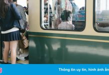 Sĩ quan Nhật Bản bị bắt vì quay lén dưới váy phụ nữ tại ga tàu