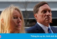 Bắt đầu xét xử vụ bố mẹ giàu mua suất cho con ở đại học Mỹ danh tiếng