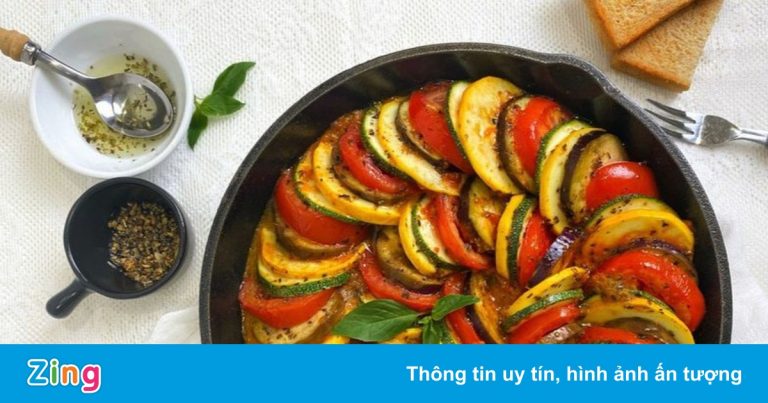 Tự làm Ratatouille với rau củ tại nhà