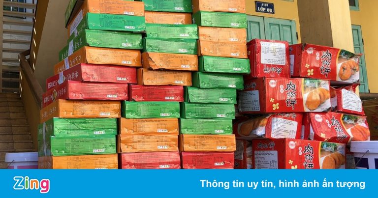 Phát hiện hơn 11.000 bánh Trung thu không rõ nguồn gốc ở Hà Nội